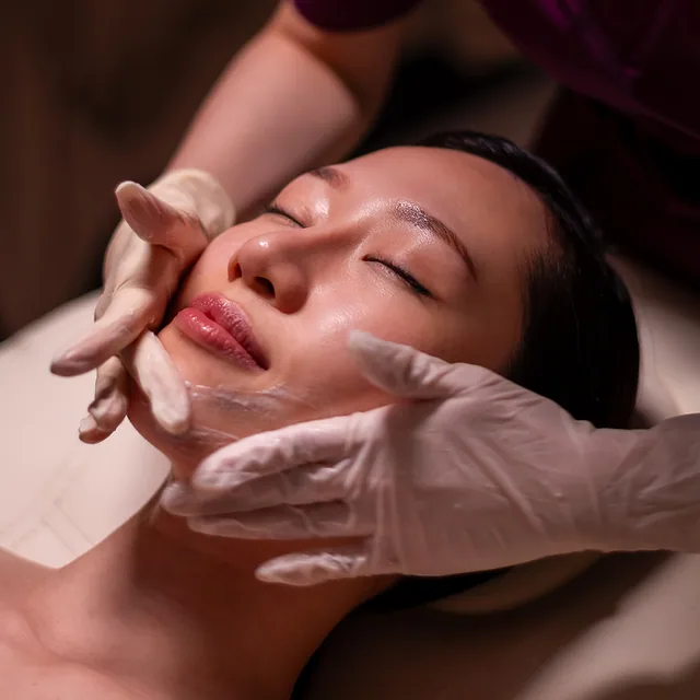 XelaRederm treatment step 2