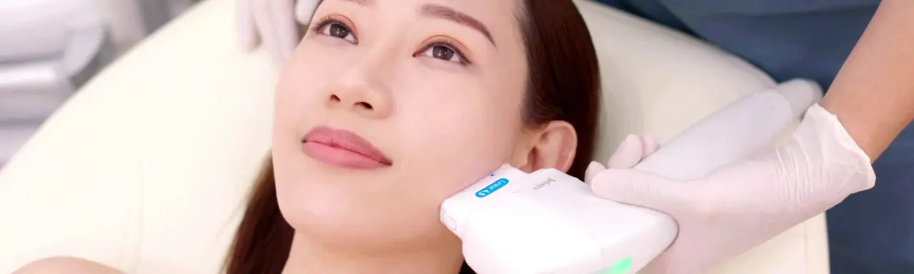 A real treatment moment from the Clinic RX treatment film